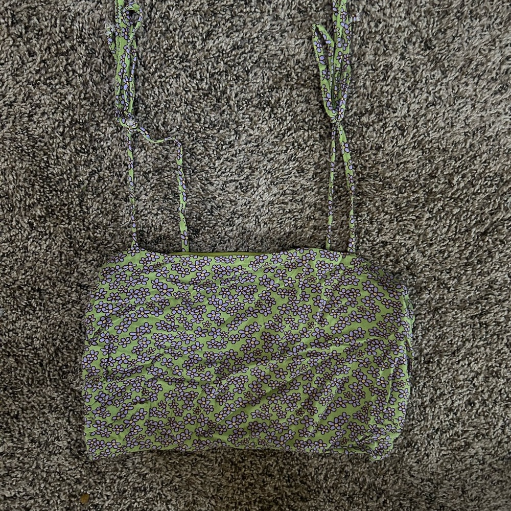 L.A. Hearts green floral crop